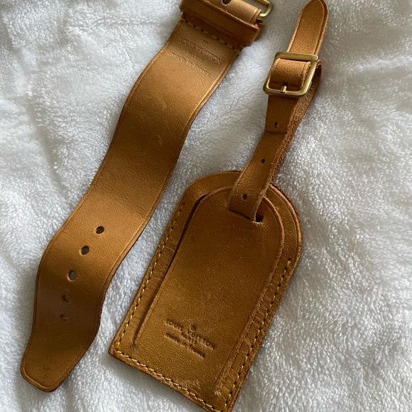 Louis Vuitton Luggage Set - Picture 7 of 8